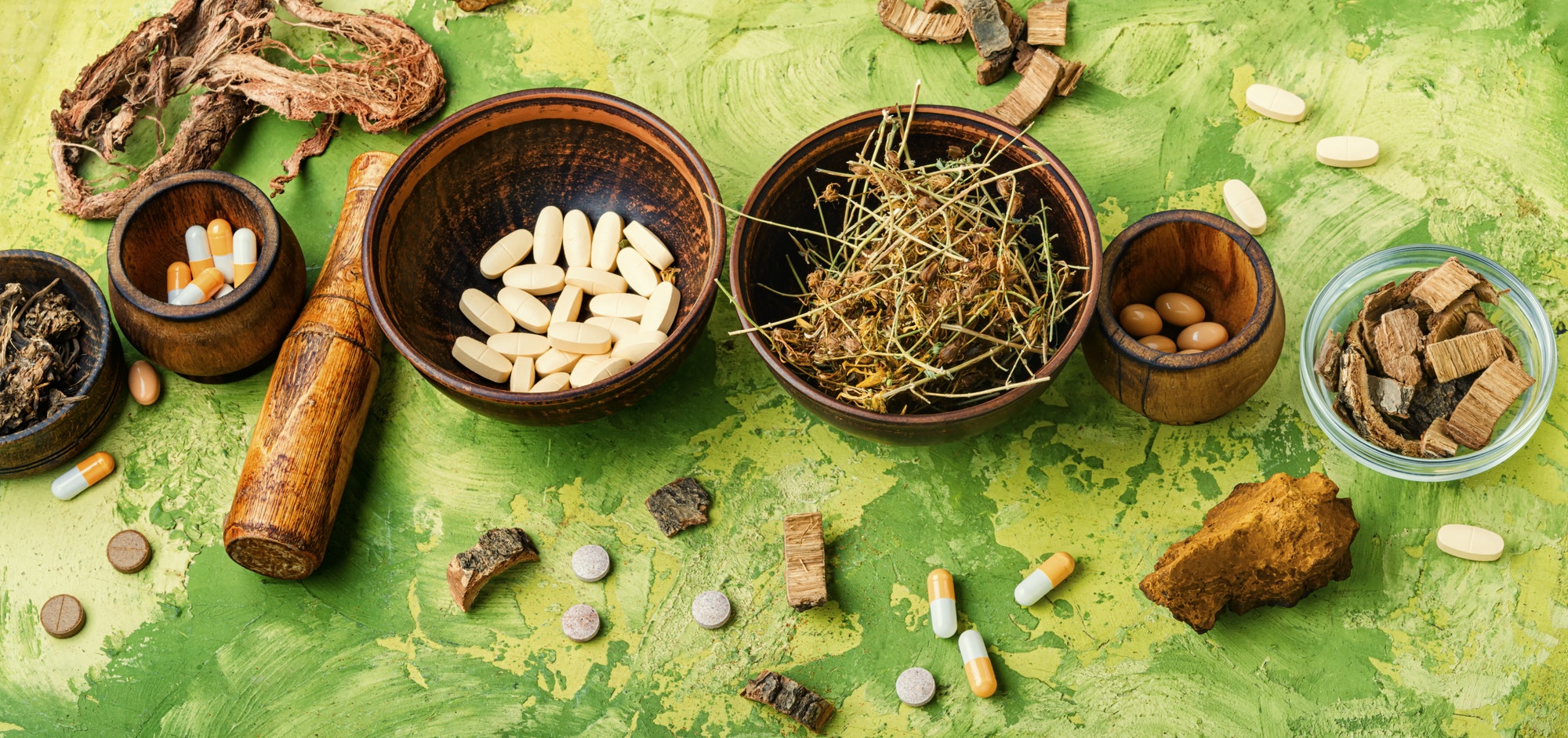 Medical pills with healing herbs